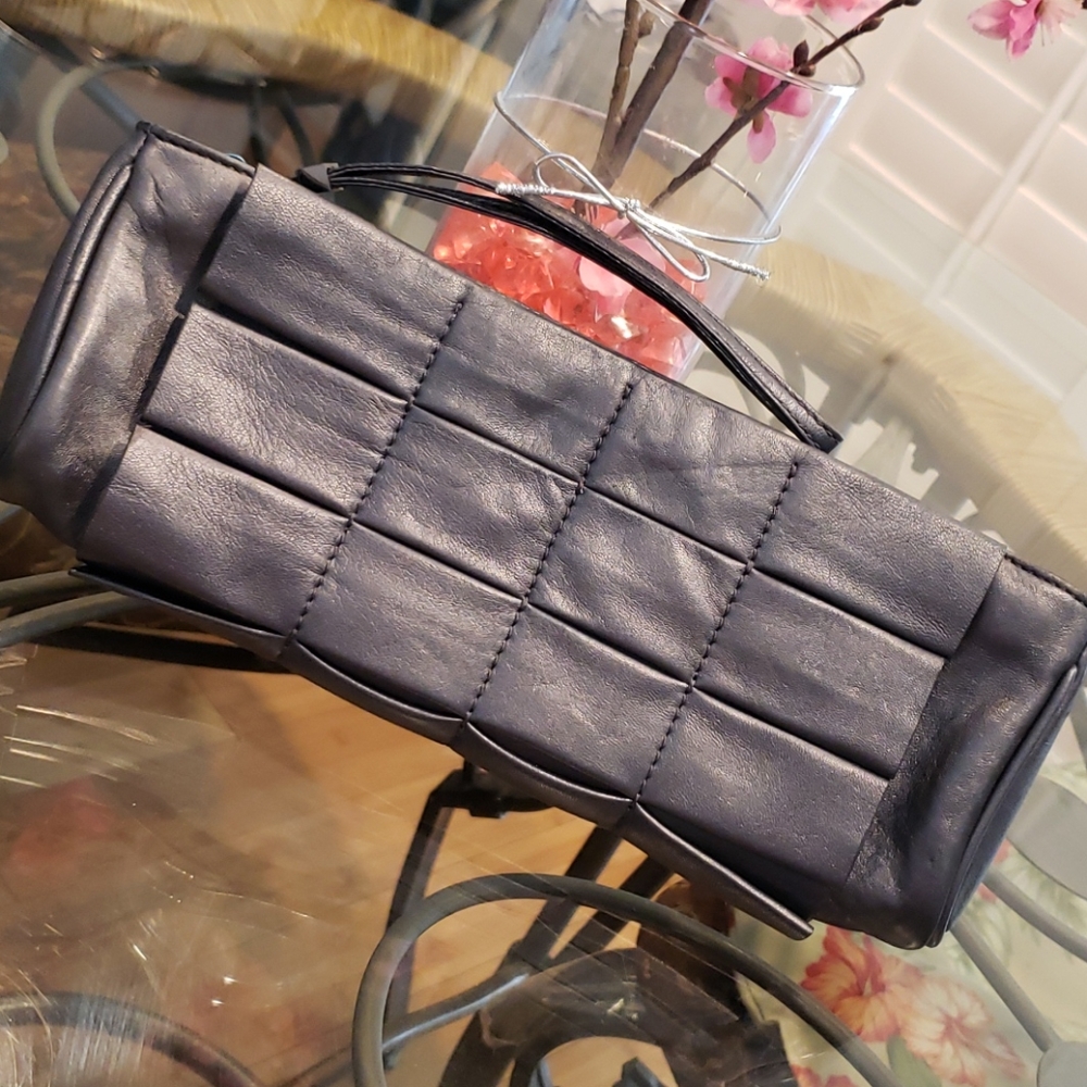 Botkier leather wristlet/clutch - Picture 3 of 6